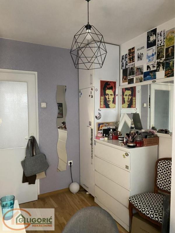 Stan na prodaju u Beogradu, Dorćol, trosoban, 64m2, cena 280000 evra