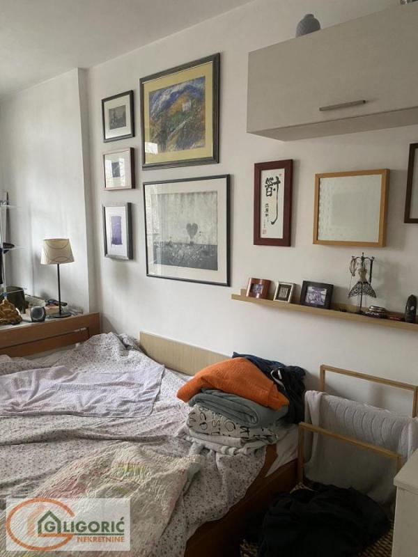 Stan na prodaju u Beogradu, Dorćol, trosoban, 64m2, cena 280000 evra