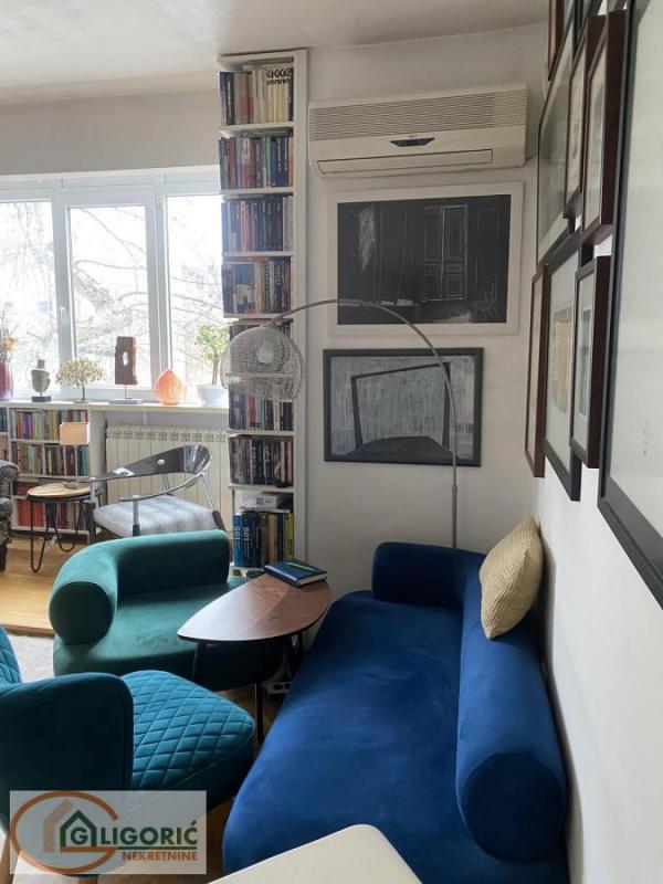 Stan na prodaju u Beogradu, Dorćol, trosoban, 64m2, cena 280000 evra