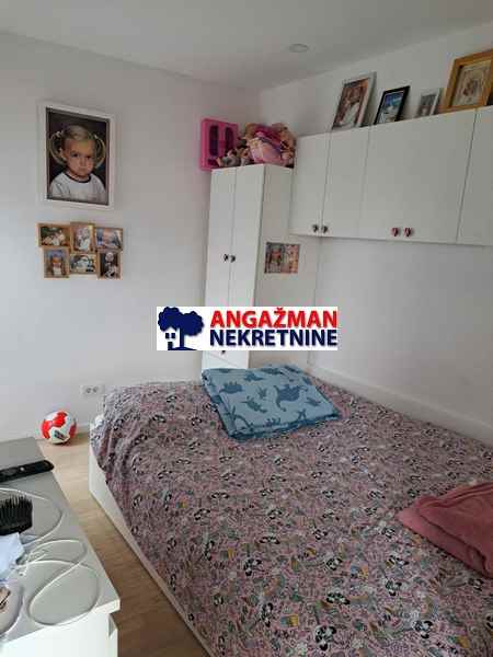 Stan na prodaju u Beogradu, Vidikovac, trosoban, 67m2, cena 201000 evra