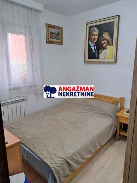 Stan na prodaju u Beogradu, Vidikovac, trosoban, 67m2, cena 201000 evra