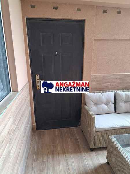 Stan na prodaju u Beogradu, Vidikovac, trosoban, 67m2, cena 201000 evra