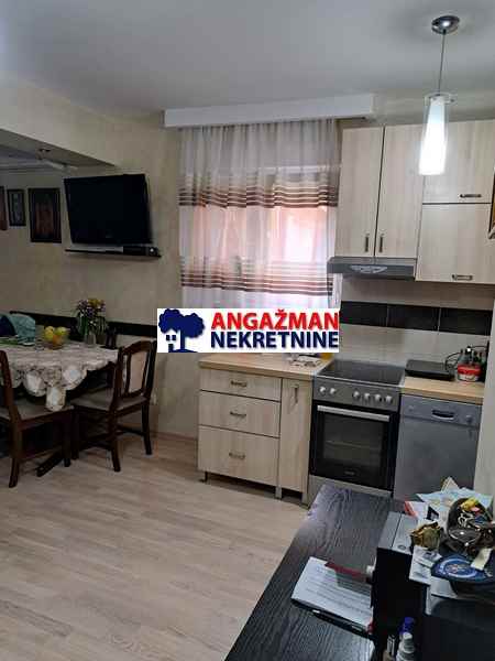 Stan na prodaju u Beogradu, Vidikovac, trosoban, 67m2, cena 201000 evra