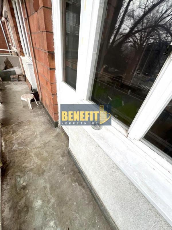 Stan na prodaju u Beogradu, Karaburma, jednosoban, 36m2, cena 100800 evra