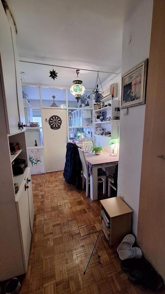 Stan na prodaju u Beogradu, Kanarevo brdo, jednoiposoban, 55m2, cena 120000 evra