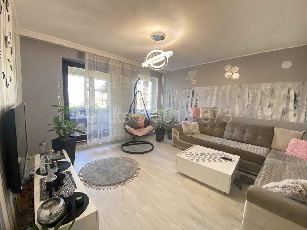 Stan na prodaju u Beogradu, Bežanijska kosa, trosoban, 78m2, cena 249000 evra