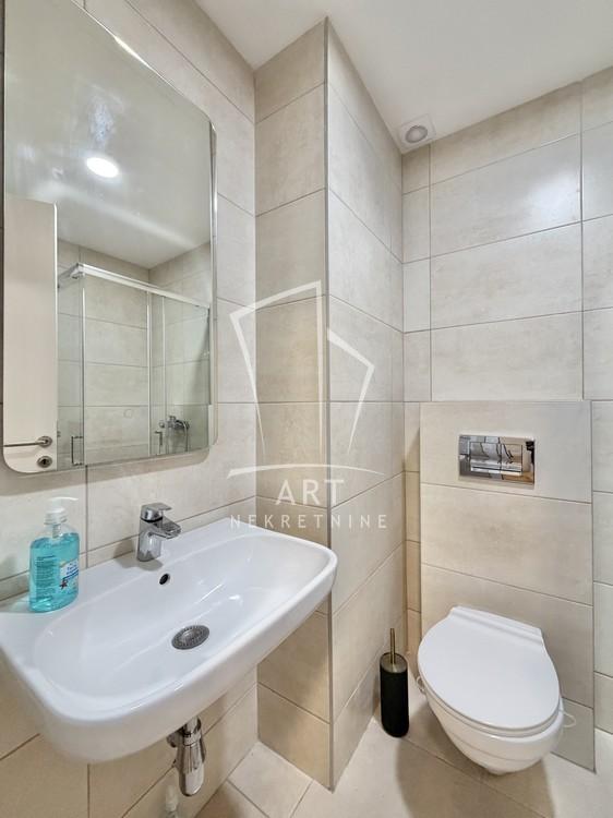 Stan na prodaju u Beogradu, Banjica, dvosoban, 36m2, cena 148000 evra