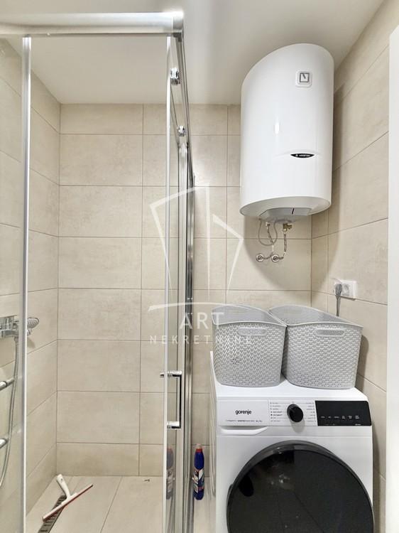 Stan na prodaju u Beogradu, Banjica, dvosoban, 36m2, cena 148000 evra