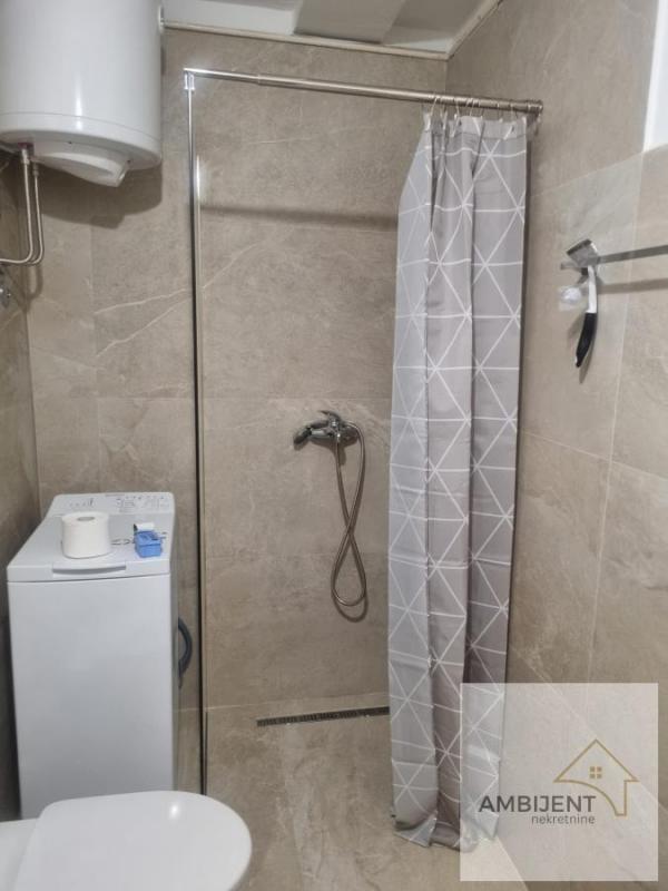 Stan na prodaju u Beogradu, Banovo brdo, jednosoban, 30m2, cena 137700 evra