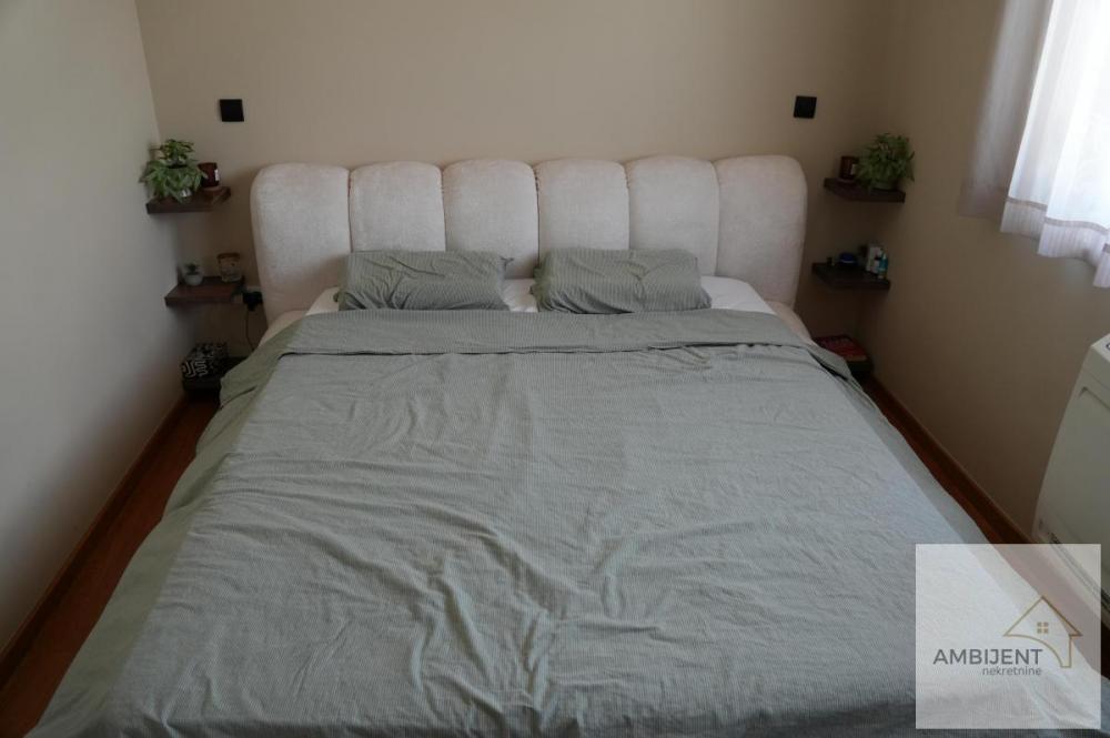 Stan na prodaju u Beogradu, Zvezdara, troiposoban, 83m2, cena 305000 evra