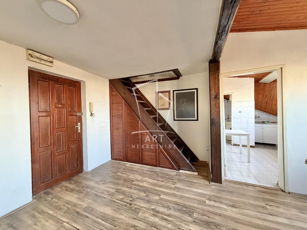 Stan na prodaju u Beogradu, Senjak, jednosoban, 33m2, cena 110000 evra