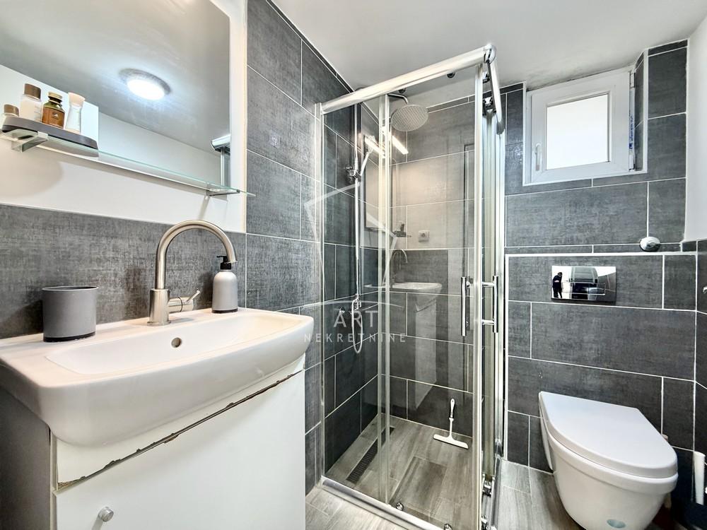 Stan na prodaju u Beogradu, Stari grad, 23m2, cena 115000 evra