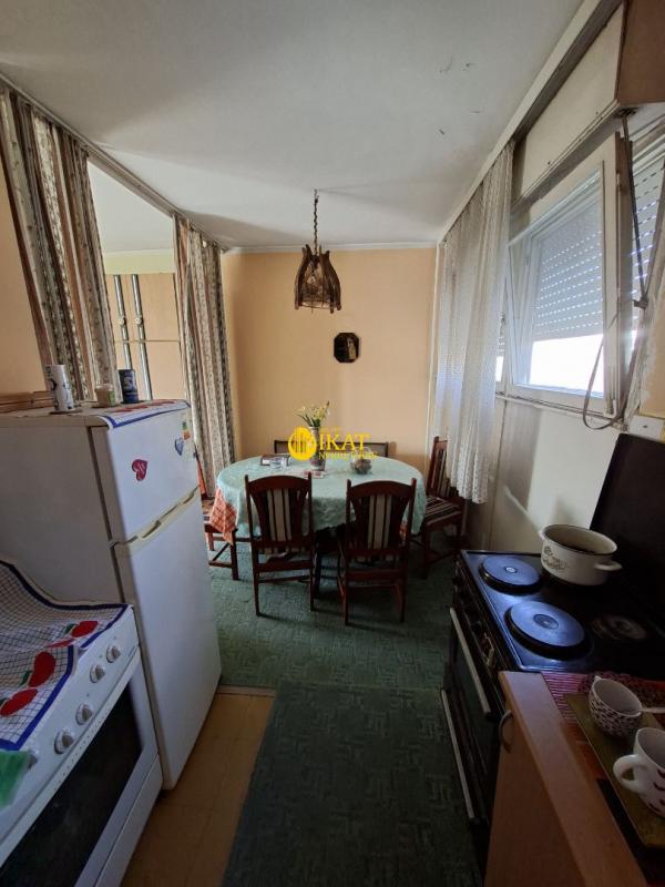 Stan na prodaju u Beogradu, Palilula, trosoban, 75m2, cena 143000 evra