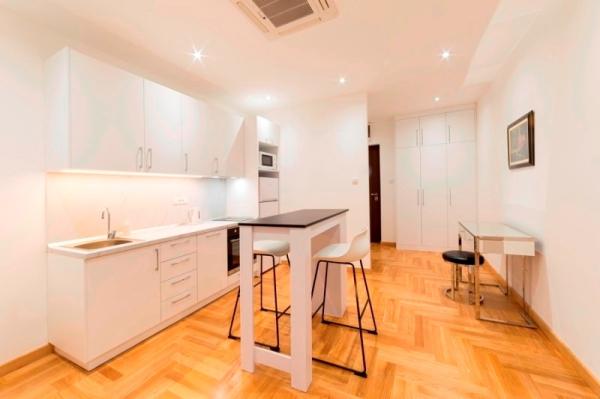 Stan na prodaju u Beogradu, Gornji Dorćol, dvoiposoban, 70m2, cena 398000 evra