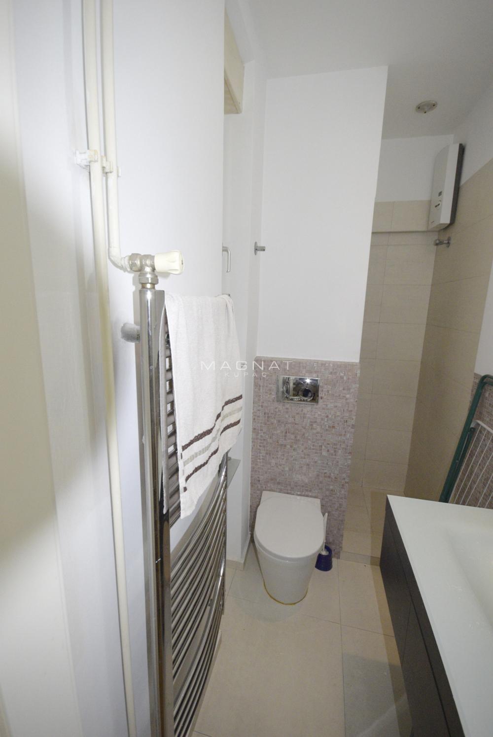 Stan na prodaju u Beogradu, Vračar, cetvorosoban, 108m2, cena 485000 evra