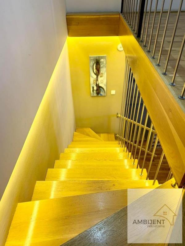 Stan na prodaju u Beogradu, Zvezdara, troiposoban, 157m2, cena 392000 evra