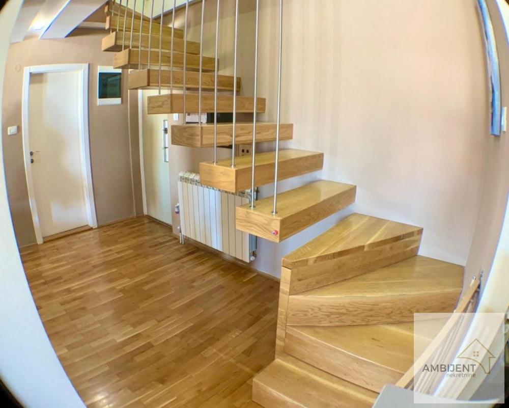 Stan na prodaju u Beogradu, Zvezdara, troiposoban, 157m2, cena 392000 evra