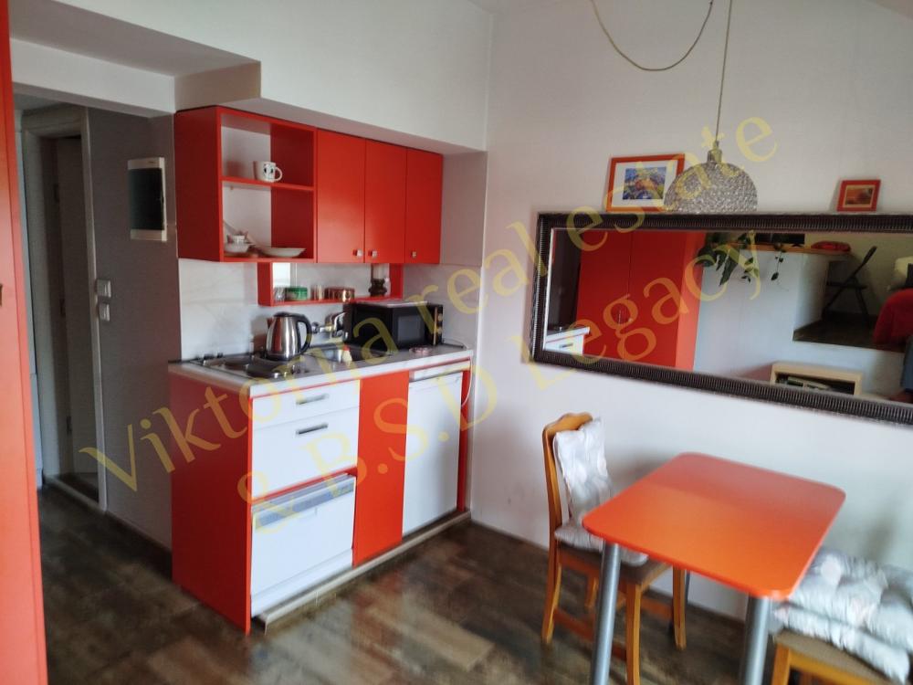 Stan na prodaju u Beogradu, Voždovac, jednosoban, 30m2, cena 350 evra