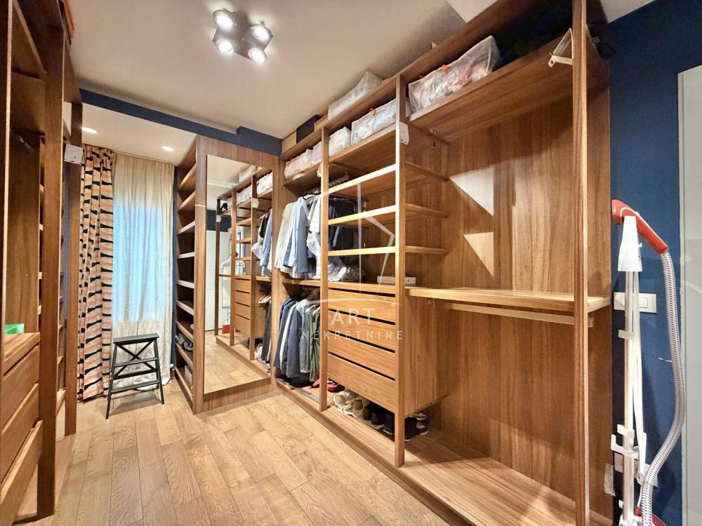 Stan na prodaju u Beogradu, Vračar (Hram), 255m2, cena 1200000 evra