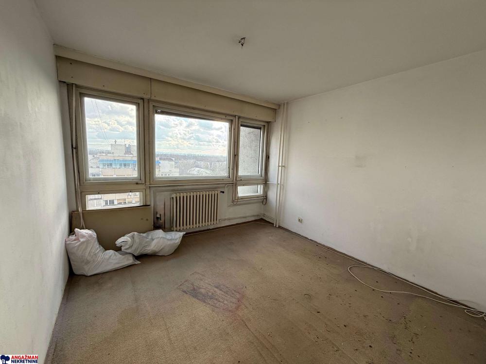 Stan na prodaju u Beogradu, Novi Beograd blok 70 (Kineski TC), dvosoban, 72m2, cena 239000 evra