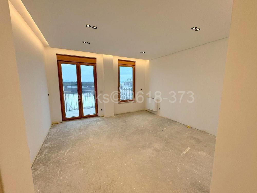 Stan na prodaju u Beogradu, Vračar (Hram), cetvorosoban, 261m2, cena 1400000 evra