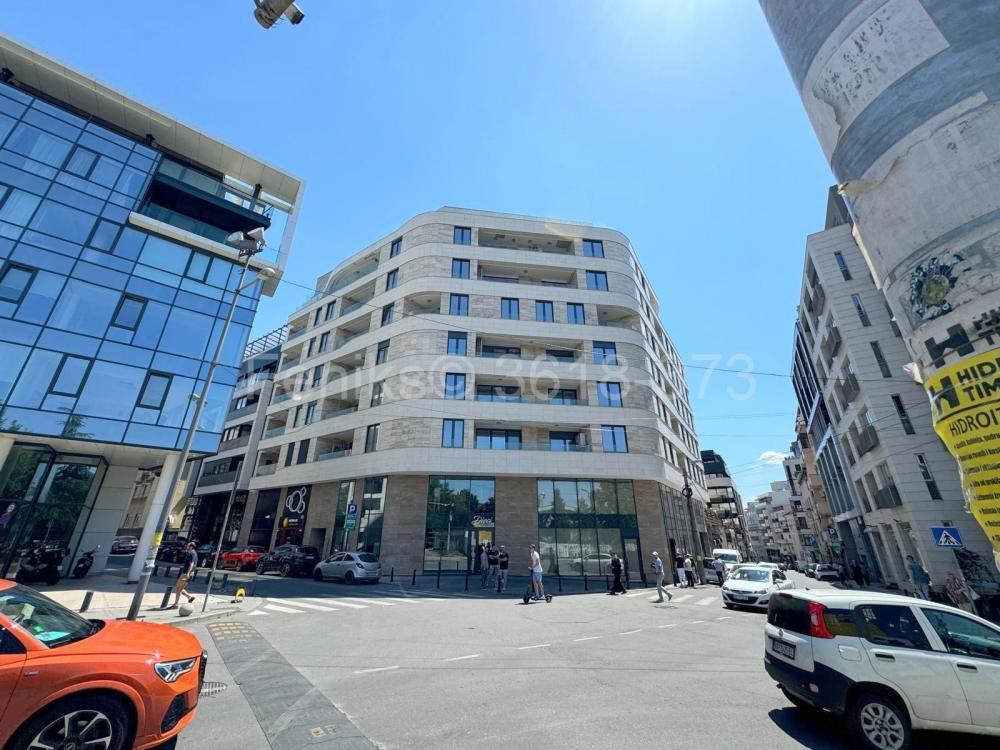 Stan na prodaju u Beogradu, Vračar (Hram), cetvorosoban, 222m2, cena 1177000 evra