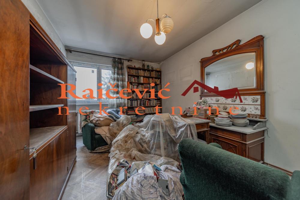 Stan na prodaju u Beogradu, Senjak, trosoban, 87m2, cena 360000 evra