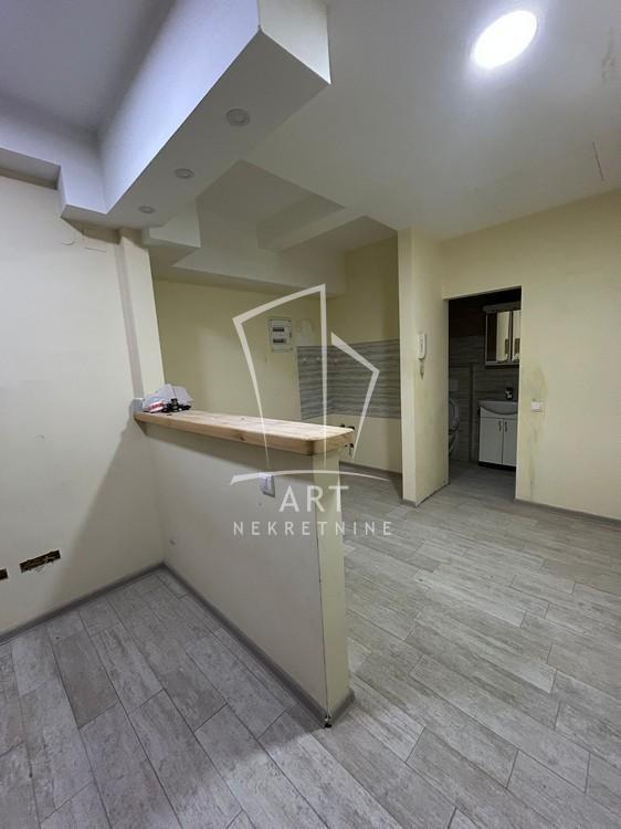 Stan na prodaju u Beogradu, Rakovica, dvosoban, 45m2, cena 100000 evra