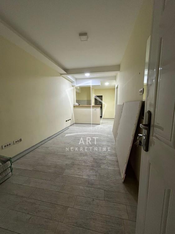 Stan na prodaju u Beogradu, Rakovica, dvosoban, 45m2, cena 100000 evra