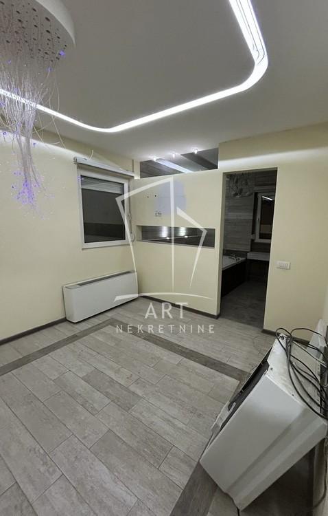 Stan na prodaju u Beogradu, Rakovica, dvosoban, 45m2, cena 100000 evra