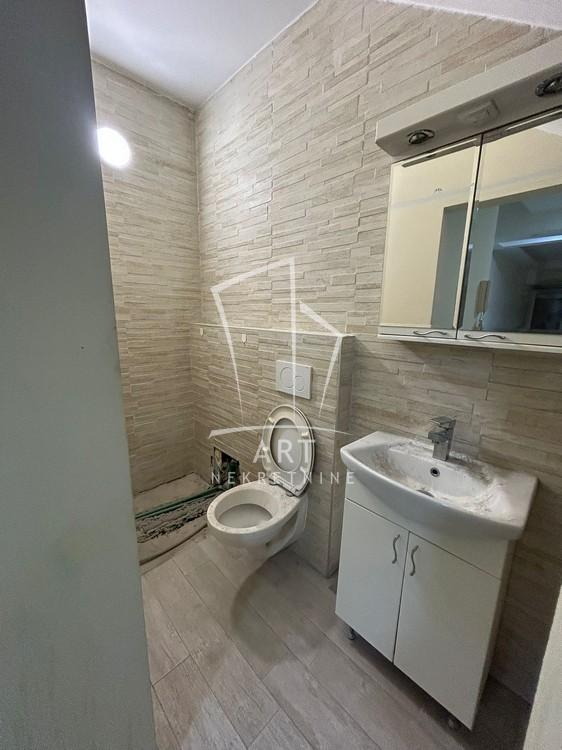 Stan na prodaju u Beogradu, Rakovica, dvosoban, 45m2, cena 100000 evra