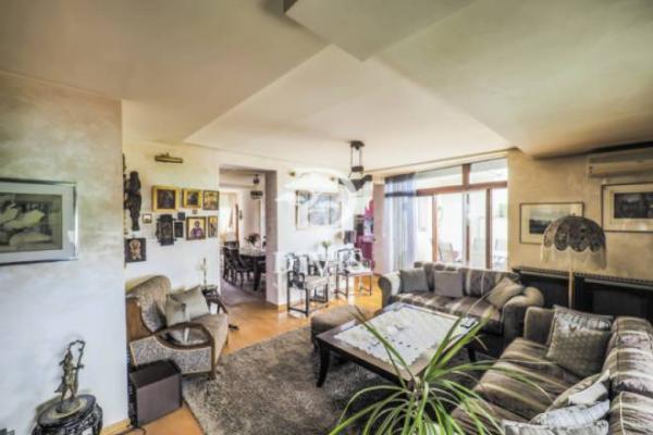 Stan na prodaju u Beogradu, Cvetni trg, 250m2, cena 879000 evra