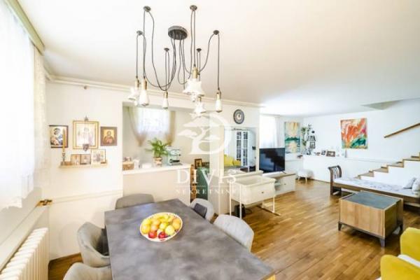 Stan na prodaju u Beogradu, Dedinje, 93m2, cena 335000 evra