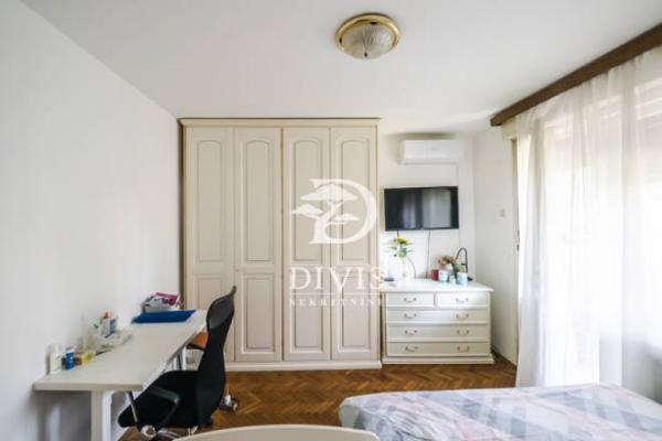 Stan na prodaju u Beogradu, Dedinje, 93m2, cena 335000 evra