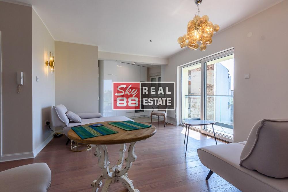 Stan na prodaju u Beogradu, Knez Mihailova, 48m2, cena 285000 evra