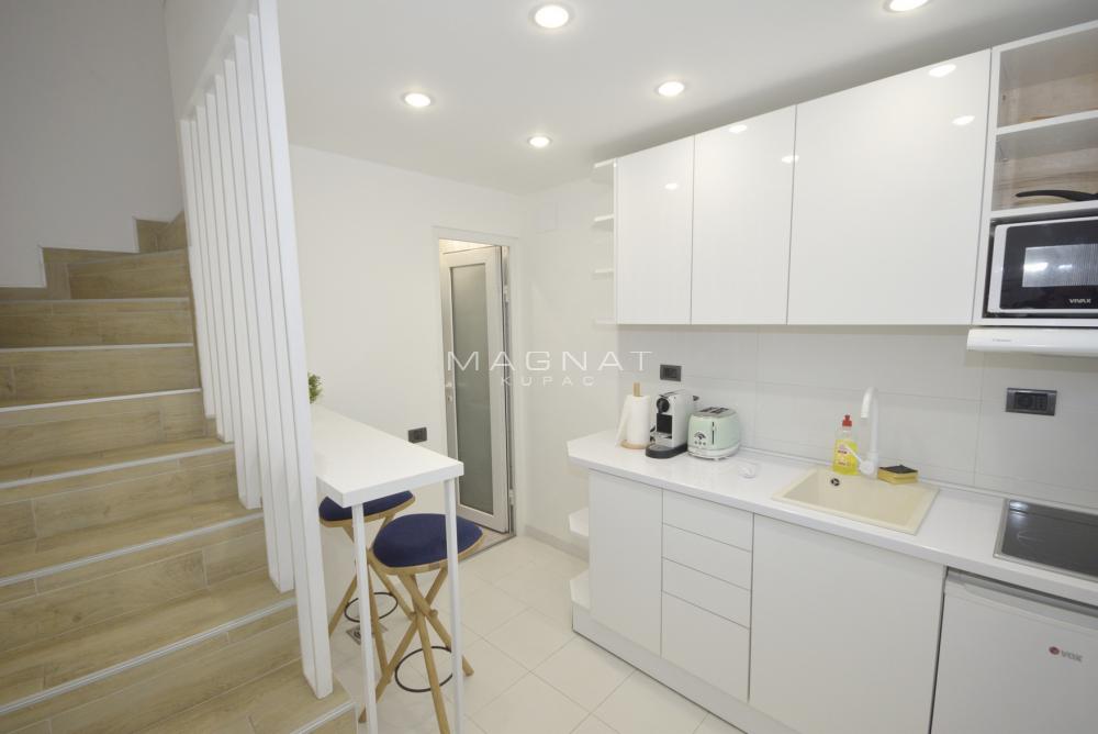 Stan na prodaju u Beogradu, Vukov spomenik, trosoban, 155m2, cena 500000 evra