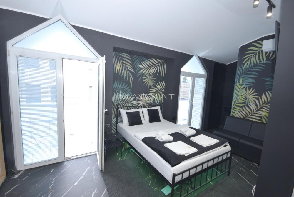 Stan na prodaju u Beogradu, Vukov spomenik, trosoban, 155m2, cena 500000 evra