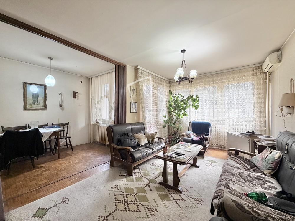 Stan na prodaju u Beogradu, Voždovac, trosoban, 73m2, cena 189000 evra