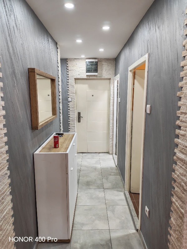 Stan na prodaju u Beogradu, Rakovica, trosoban, 75m2, cena 203000 evra