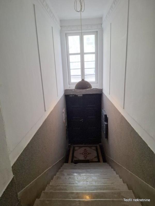 Stan na prodaju u Beogradu, Gundulićev venac, trosoban, 80m2, cena 295000 evra