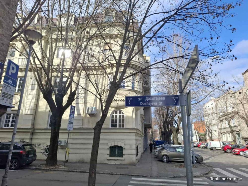 Stan na prodaju u Beogradu, Gundulićev venac, trosoban, 80m2, cena 295000 evra