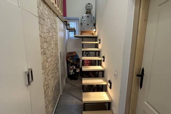 Stan na prodaju u Beogradu, Dorćol, jednoiposoban, 25m2, cena 179900 evra