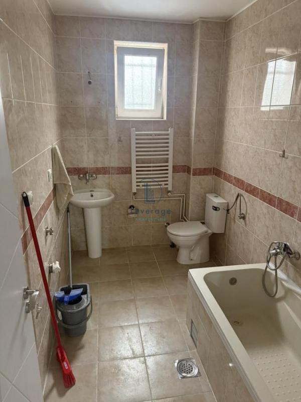 Stan na prodaju u Beogradu, Višnjička banja, dvoiposoban, 60m2, cena 175000 evra