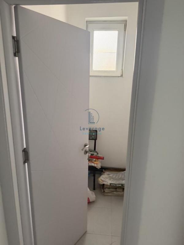 Stan na prodaju u Beogradu, Višnjička banja, dvoiposoban, 60m2, cena 175000 evra