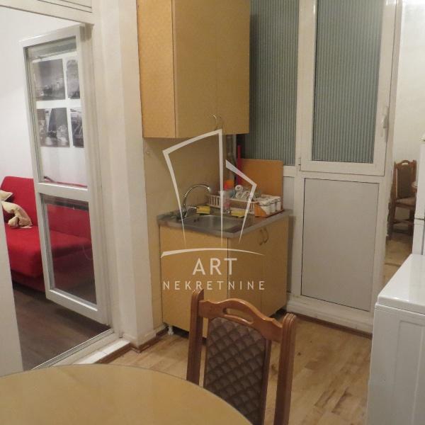 Stan na prodaju u Beogradu, Konjarnik, 22m2, cena 96000 evra