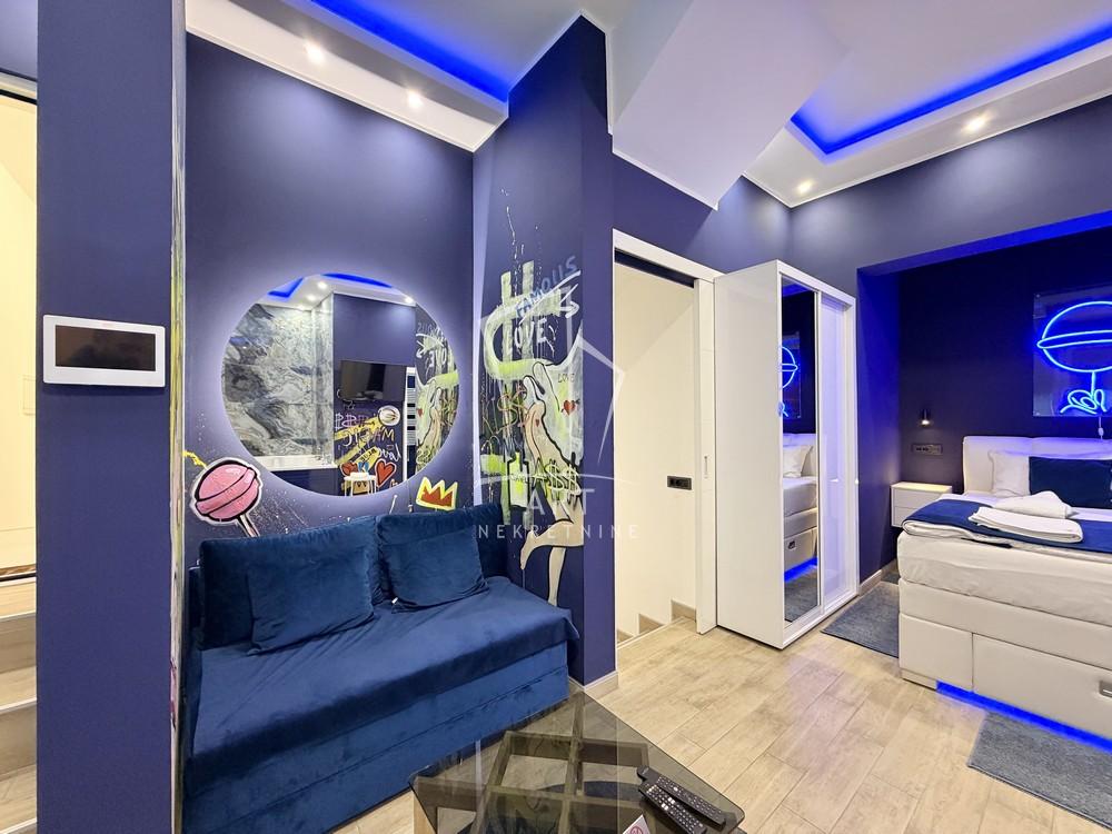 Stan na prodaju u Beogradu, Đeram pijaca, trosoban, 130m2, cena 500000 evra