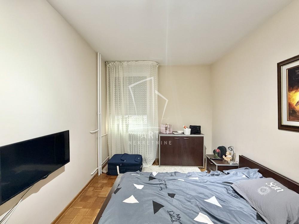 Stan na prodaju u Beogradu, Borča, dvosoban, 56m2, cena 139000 evra