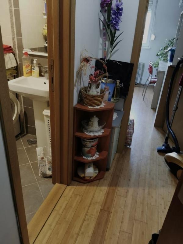 Stan na prodaju u Beogradu, Krnjača, 40m2, cena 92000 evra