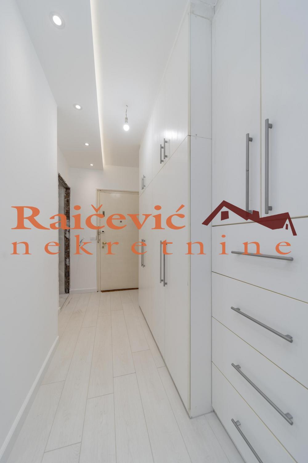 Stan na prodaju u Beogradu, Beograd (centar), dvosoban, 60m2, cena 320000 evra