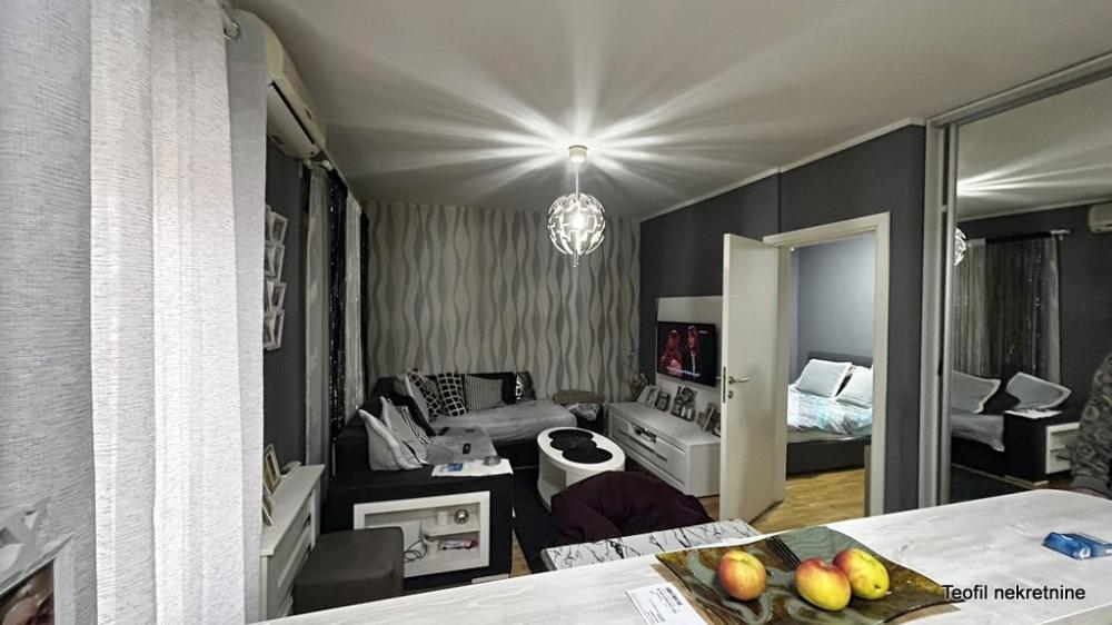 Stan na prodaju u Beogradu, Petlovo brdo, jednosoban, 33m2, cena 94900 evra